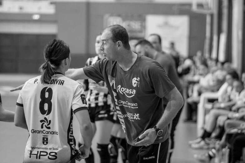 Carlos Herrera, entrenador del Rocasa, en una imagen de archivo (Foto TA)